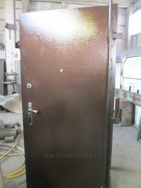 Metallicheskiye dveri nakladka mdf-3